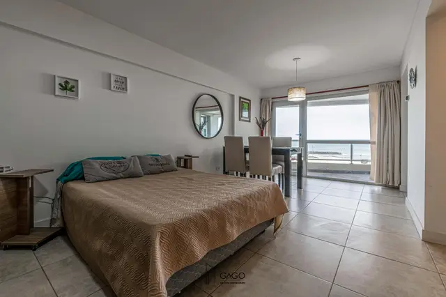 Departamento de 1 ambiente en venta en CONSTITUCION
