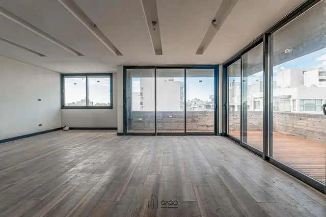 Departamento de 3 ambientes en venta en PLAZA PERALTA RAMOS