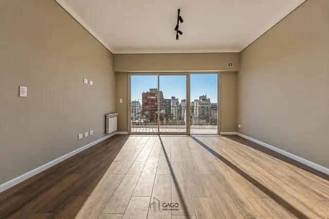 Departamento de 4 ambientes en venta en LA PERLA