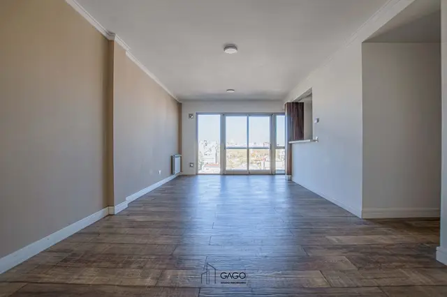 Departamento de 3 ambientes en venta en Centro