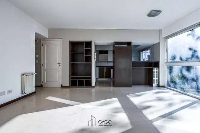 Departamento de 3 ambientes en venta en LA PERLA