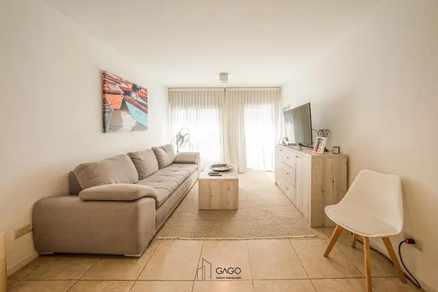 Departamento de 3 ambientes en venta en AREA CENTRO