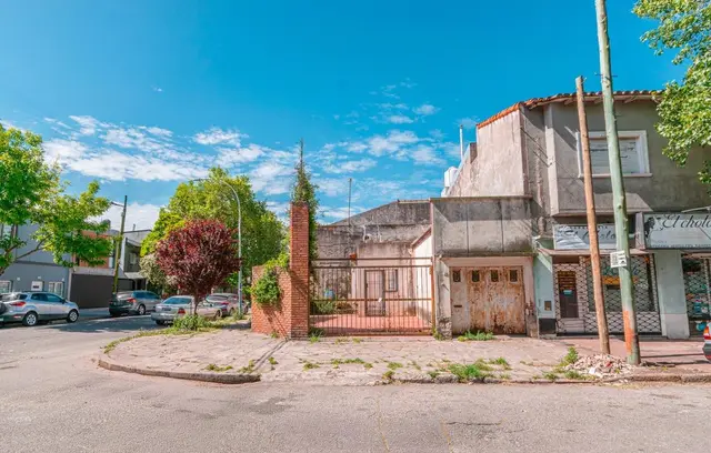 Casa de 3 ambientes en venta en LA PERLA