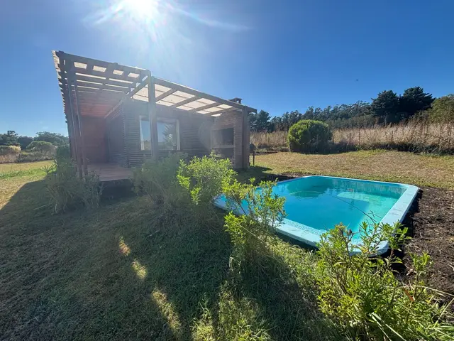 Casa de 3 ambientes en venta en LA GLORIA DE LA PEREGRINA