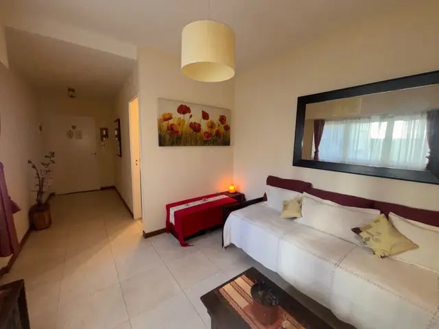 Departamento de 3 ambientes en venta en LA PERLA