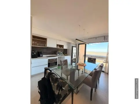 Departamento de 3 ambientes en venta en CONSTITUCION