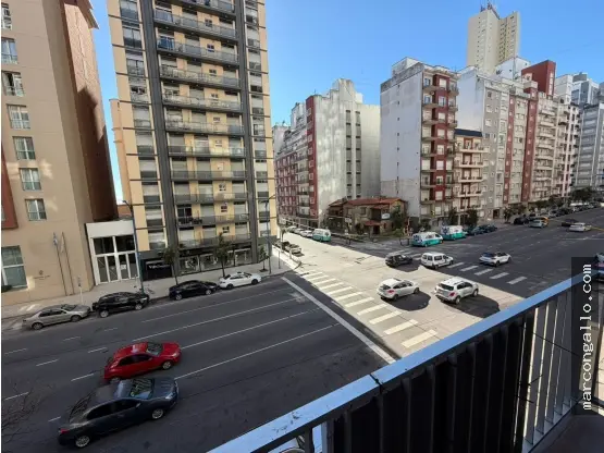 Departamento de 3 ambientes en venta en Centro