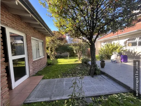 Casa de 2 ambientes en venta en VILLA PRIMERA