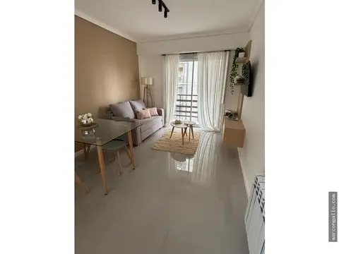 Departamento de 3 ambientes en venta en Área Centro