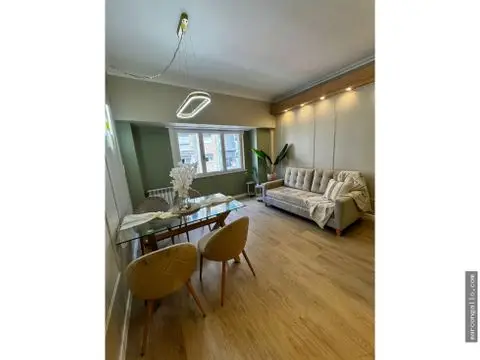 Departamento de 2 ambientes en venta en Centro