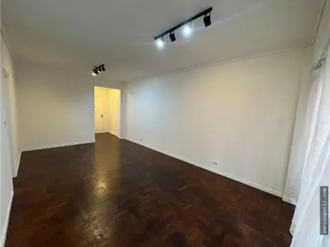 Departamento de 3 ambientes en venta en Centro