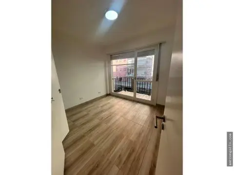 Departamento de 2 ambientes en venta en Centro