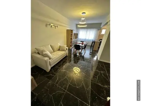 Departamento de 2 ambientes en venta en Centro