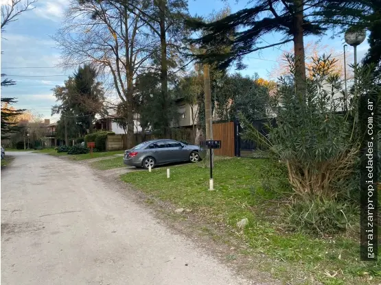 Terreno de 2 ambientes en venta en LA FLORIDA