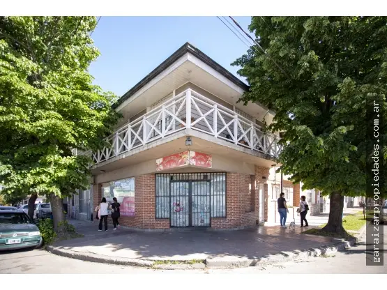 Casa de 4 ambientes en venta en DON BOSCO