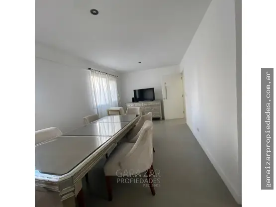 Departamento de 3 ambientes en venta en Plaza Mitre