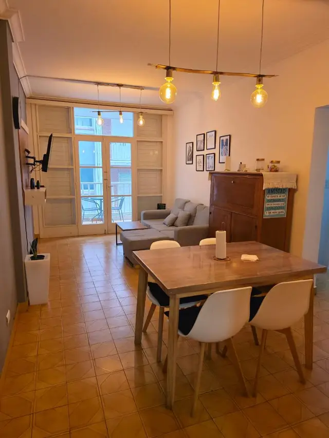 Departamento de 3 ambientes en alquiler en Plaza Colón