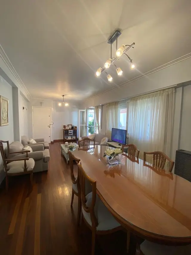 Departamento de 4 ambientes en venta en Centro