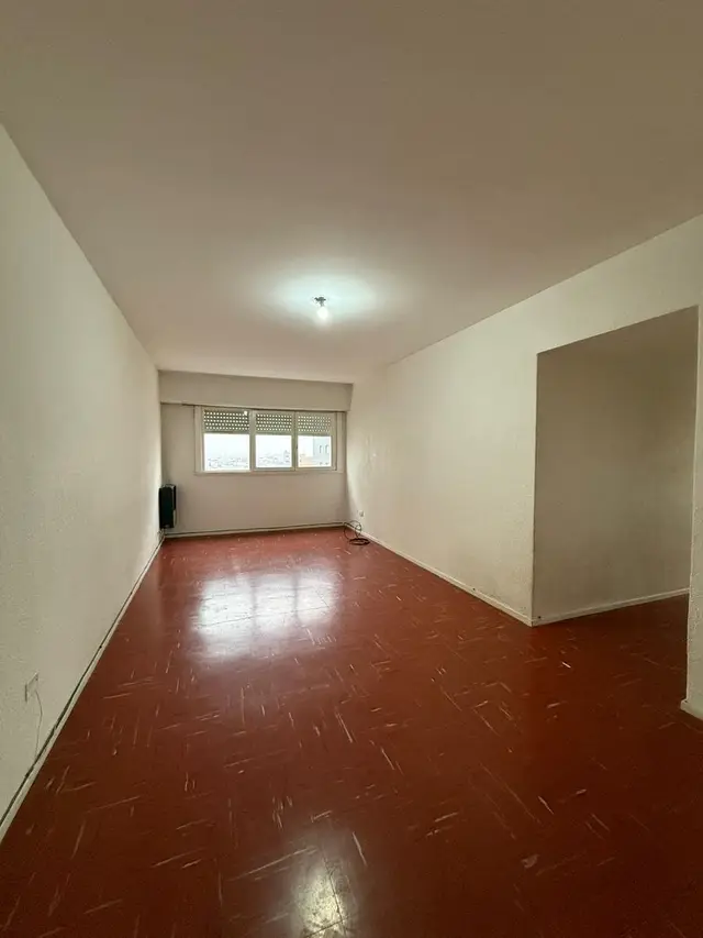 Departamento de 4 ambientes en alquiler en DEL PUERTO