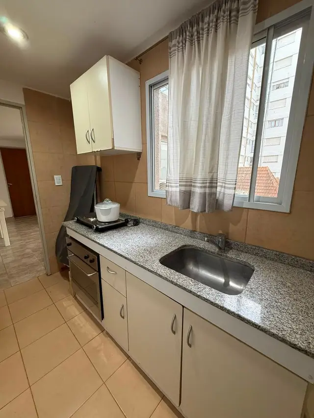 Departamento de 2 ambientes en alquiler en Centro