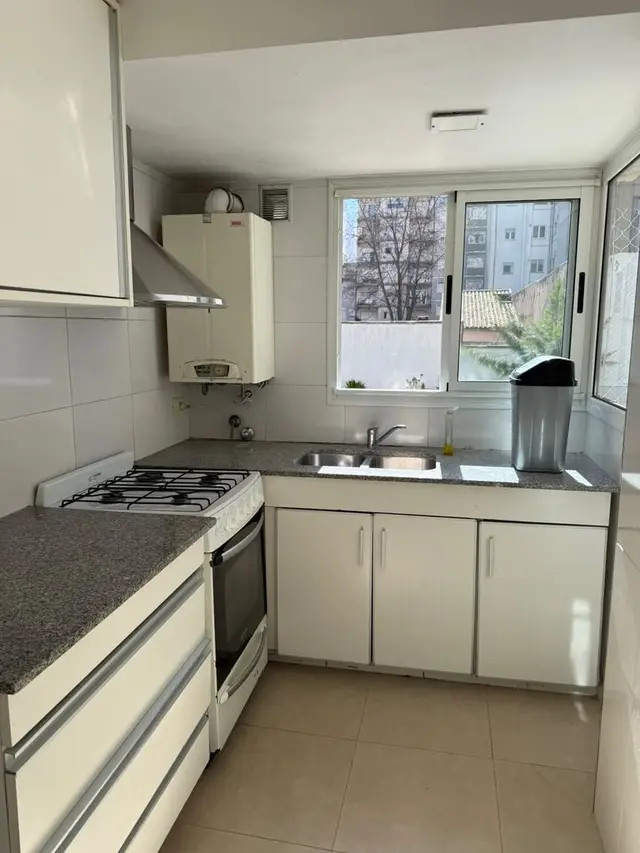 Departamento de 2 ambientes en alquiler en AREA CENTRO