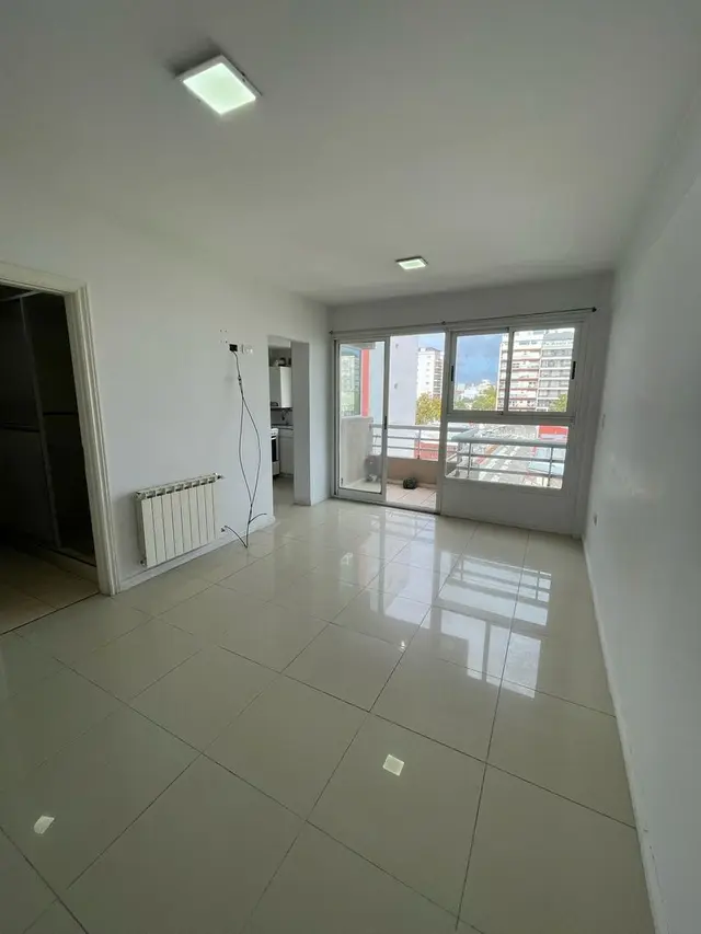 Departamento de 2 ambientes en alquiler en Centro