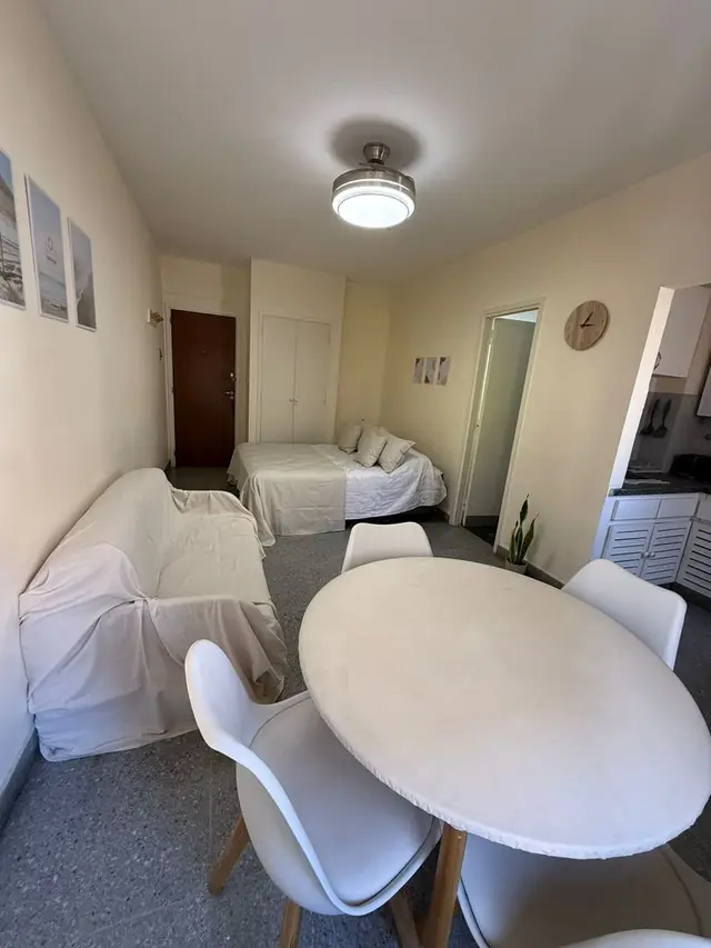 Departamento de 1 ambiente en alquiler en Centro