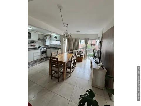 Departamento de 3 ambientes en venta en Centro
