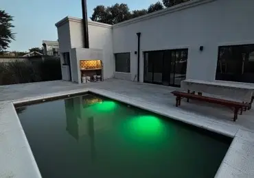 Casa de 3 ambientes en venta en Playa Chapadmalal