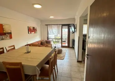 Departamento de 2 ambientes en venta en Parque Luro