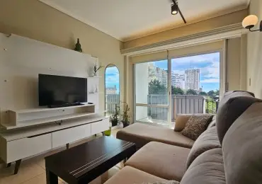 Departamento de 2 ambientes en venta en Plaza Colón