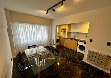 Departamento de 3 ambientes en venta en Área Centro