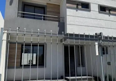 Casa de 4 ambientes en venta en Mar del Plata