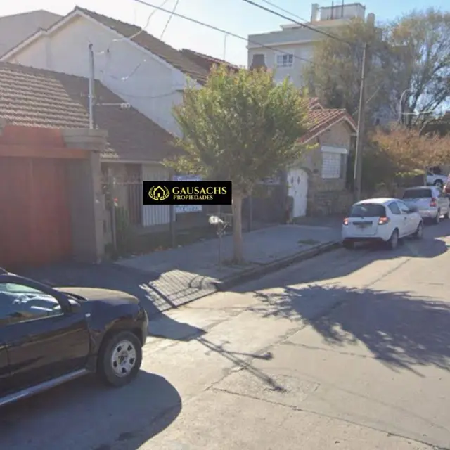 Casa de 5 ambientes en venta en CERRITO SUR