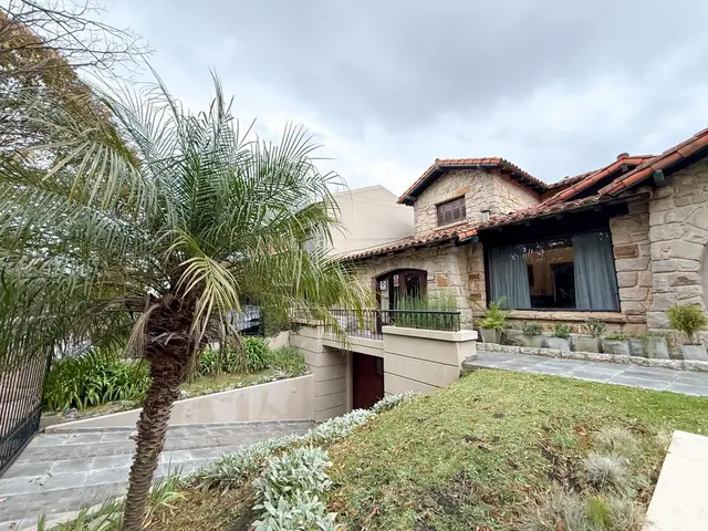 Casa de 6 ambientes en venta en LOMAS DE STELLA MARIS
