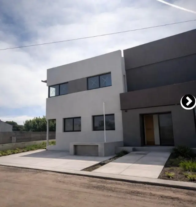 Casa de 3 ambientes en venta en GENERAL ROCA