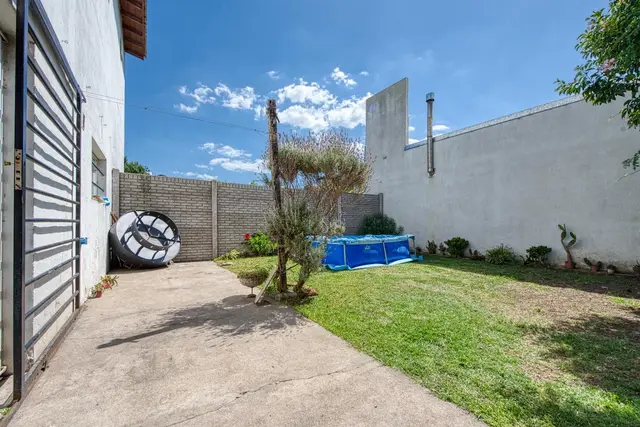 Casa de 4 ambientes en venta en SAN CAYETANO