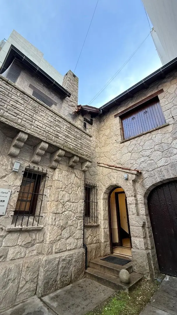 Casa de 5 ambientes en venta en ESTACION TERMINAL (ALDREY)