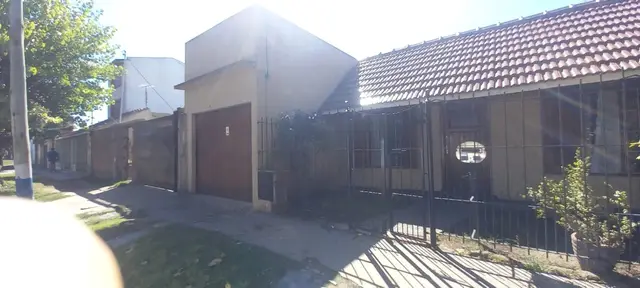 Casa de 4 ambientes en alquiler en RIVADAVIA BERNARDINO