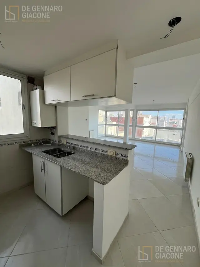 Departamento de 3 ambientes en venta en LA PERLA