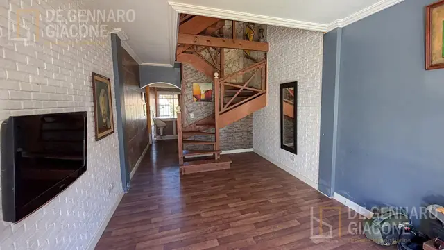 PH de 4 ambientes en venta en CONSTITUCION
