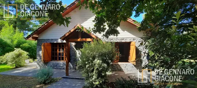 Casa de 3 ambientes en venta en BOSQUE PERALTA RAMOS