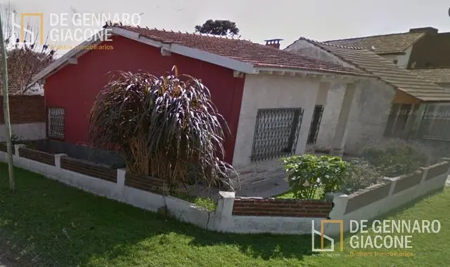 Casa de 3 ambientes en venta en ESTRADA JOSE MANUEL