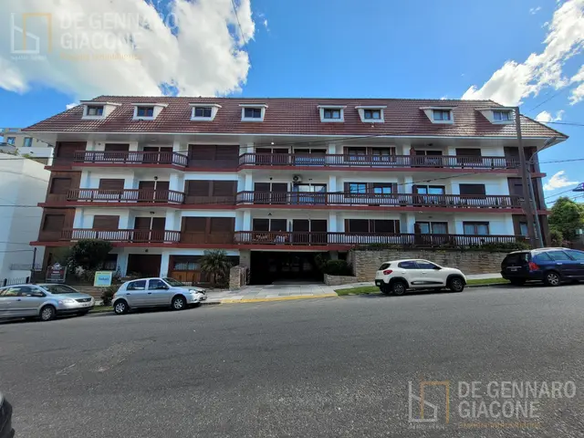 Departamento de 2 ambientes en alquiler en PLAYA GRANDE