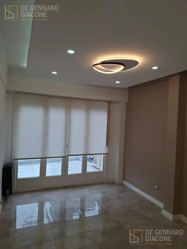 Departamento de 3 ambientes en venta en Centro