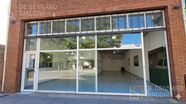 Local en venta en PLAZA PERALTA RAMOS