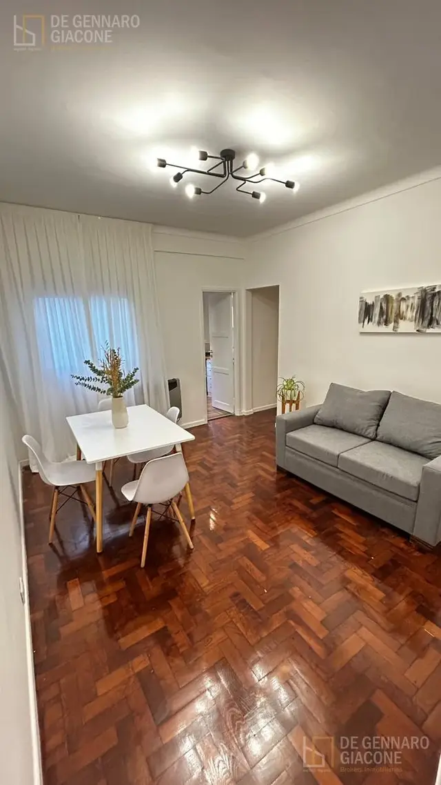 Departamento de 3 ambientes en venta en Centro