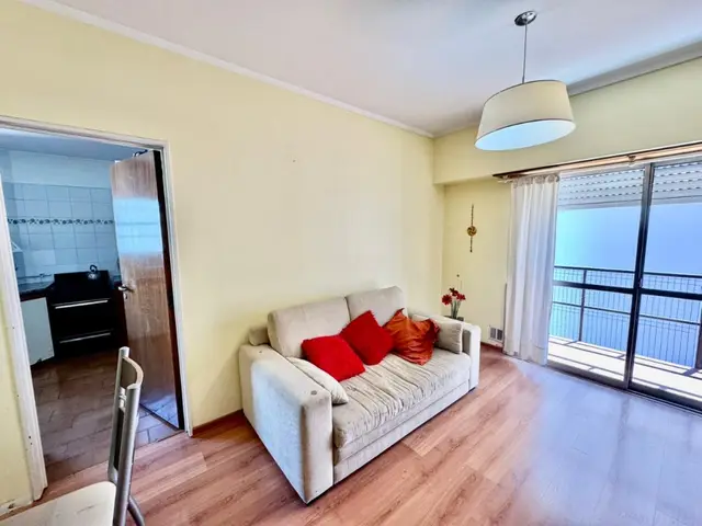 Departamento de 2 ambientes en venta en Centro