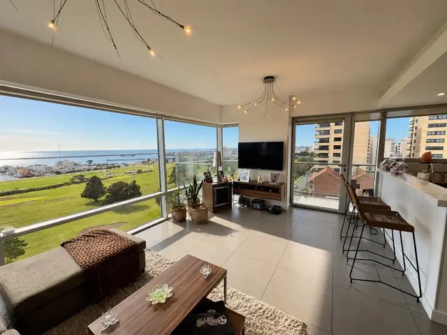 Departamento de 2 ambientes en venta en Playa Grande
