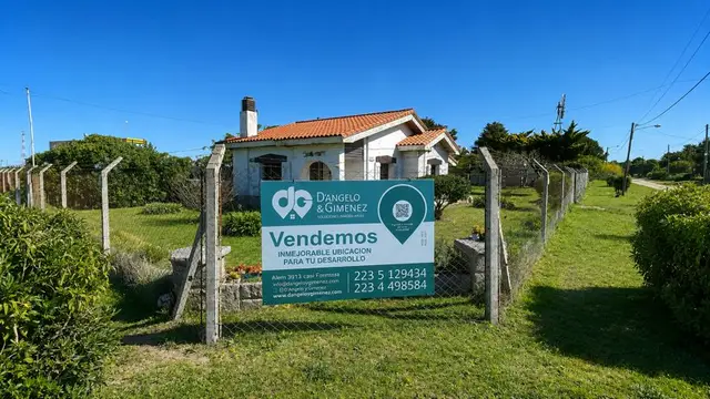 Casa de 4 ambientes en venta en Playa Chapadmalal